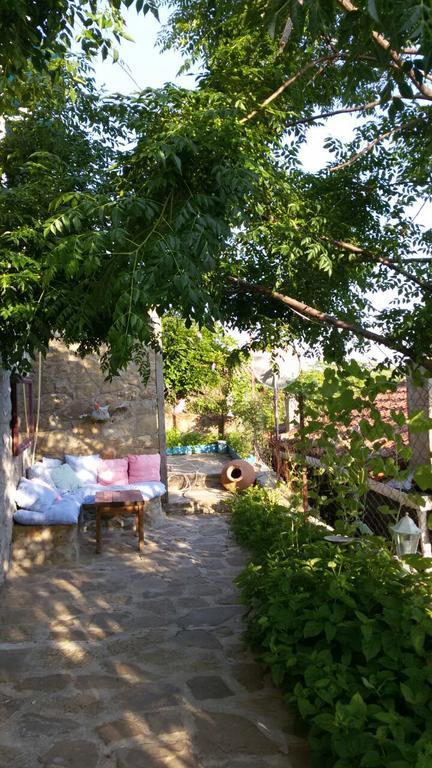 Dimitri Ada Evi & Restaurant Hotel İmroz Eksteriør billede