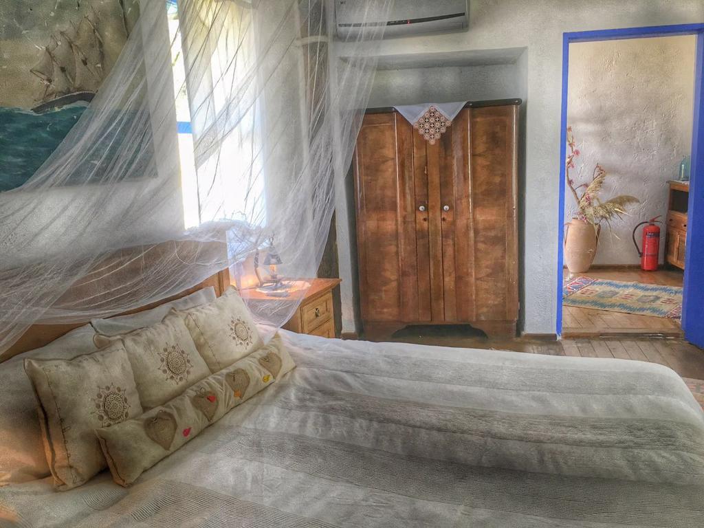 Dimitri Ada Evi & Restaurant Hotel İmroz Eksteriør billede