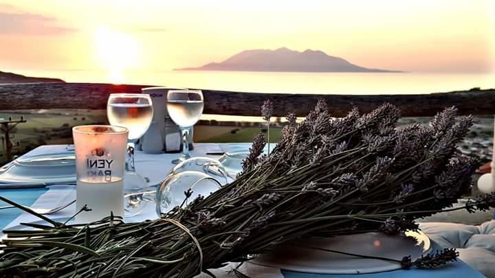 Dimitri Ada Evi & Restaurant Hotel İmroz Eksteriør billede